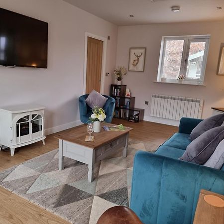 Begonia Cottage Briston Extérieur photo