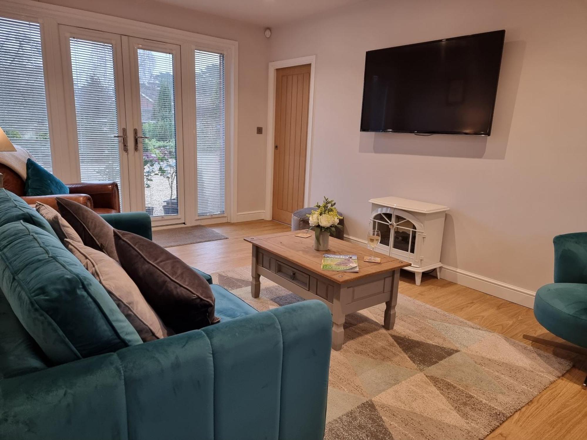 Begonia Cottage Briston Extérieur photo